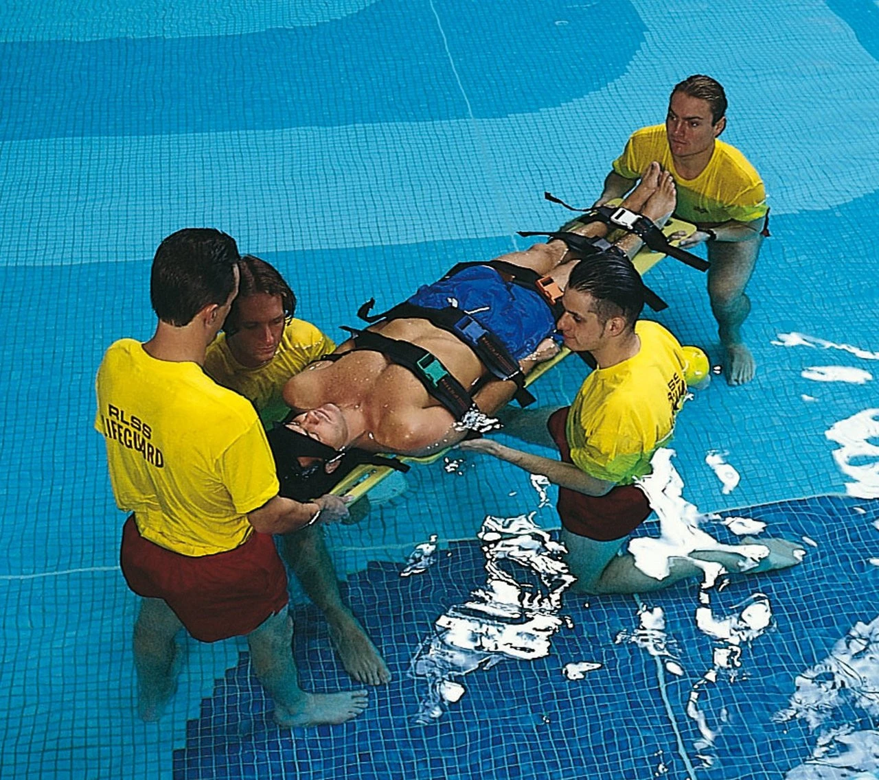 Ferno Aquaboard Spinal Immobilisation System - Image 3