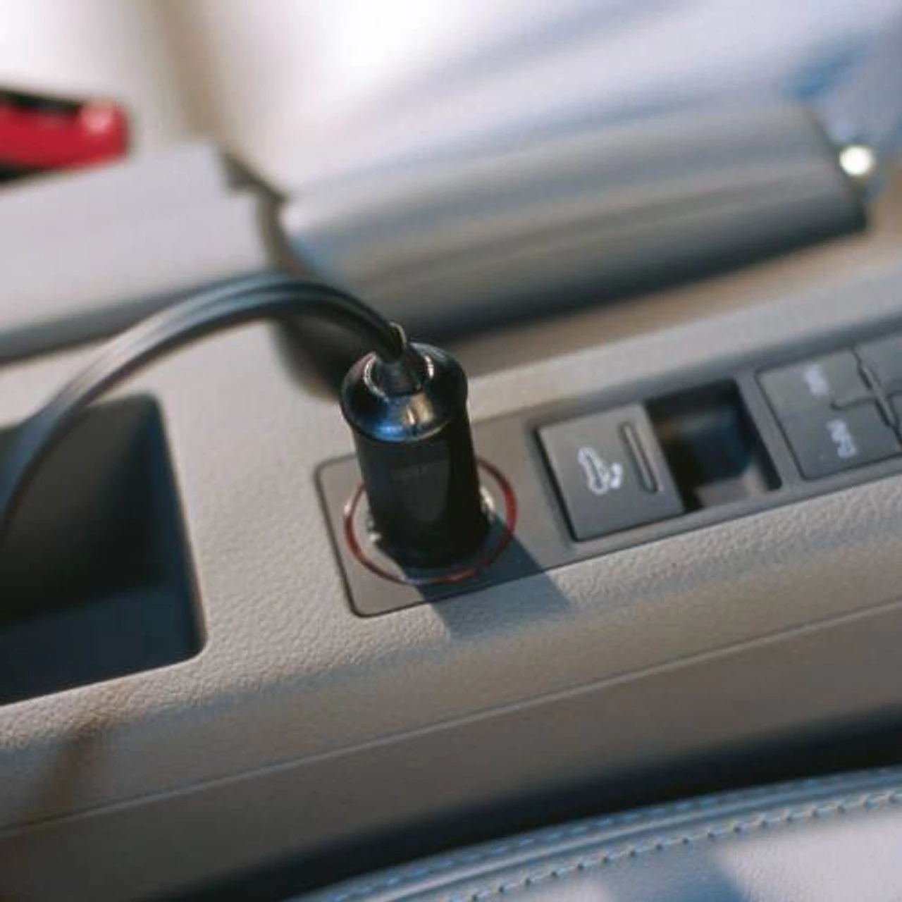 Dometic Mobicool FR40 38L Portable Compressor Cool Box 12v/24v/230v - Image 9