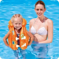 Bestway Finding Nemo Children's Inflatable Swimming Pool Jacket