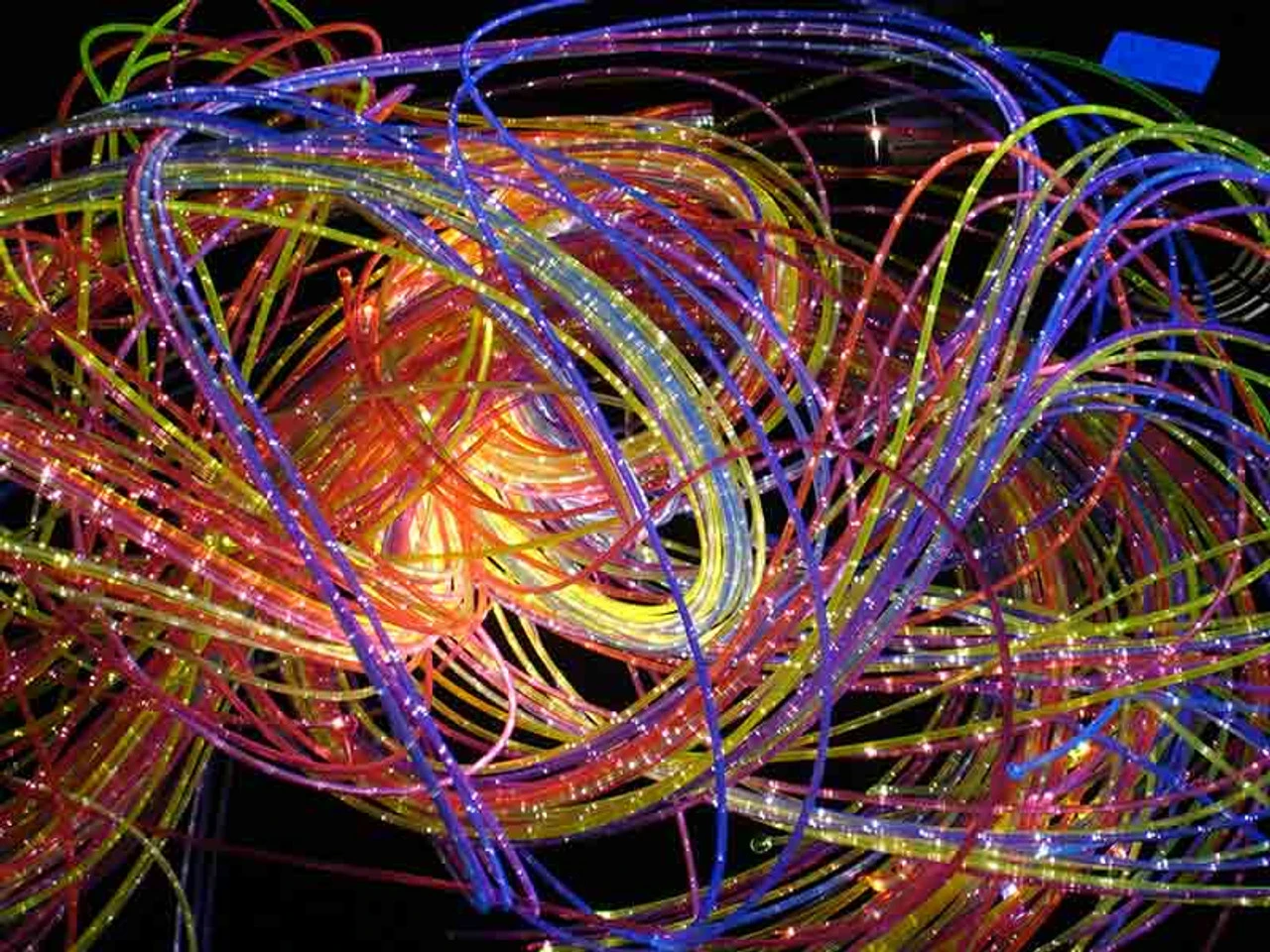 Fibre Optic UV Reactive Sensory Lighting Kit - Image 5